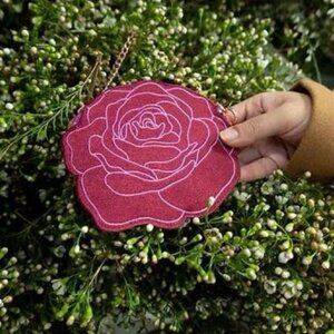 Harveys Seatbelt Stop & Smell the Roses Coin Purse